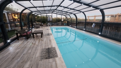 מרוה רוזנטל מרכז לשחייה וטיפולי מים