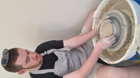 התנועה שבחומר-סטודיו לקרמיקה