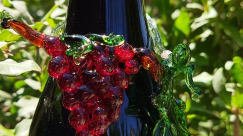 מרכז הרועים- אומנות זכוכית‬‎